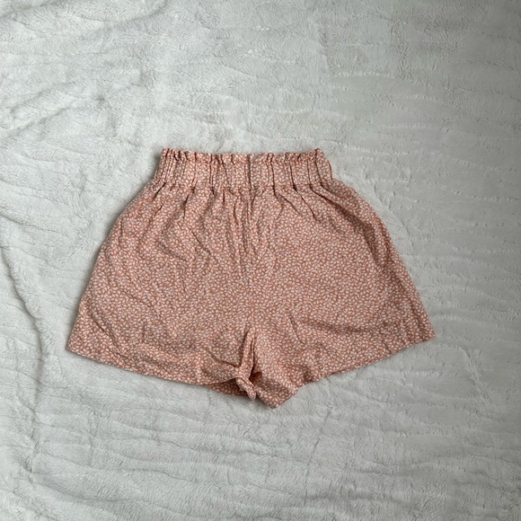 Abercrombie & Fitch Floral Mini Shorts - Picture 2 of 4